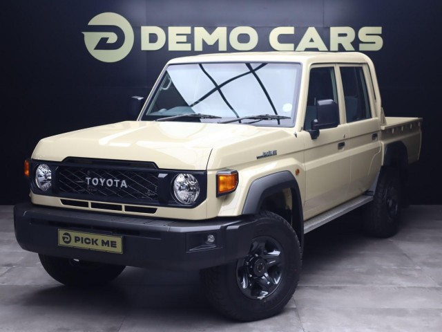 BUY TOYOTA LAND CRUISER PICK UP 2026 LAND CRUISER 79 4.2D P/U D/C, Demo Cars