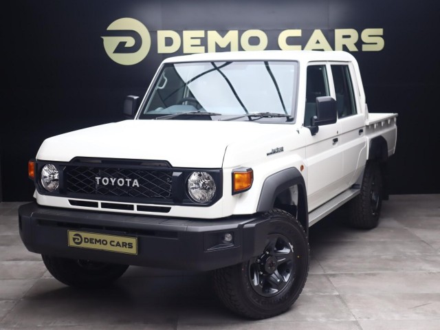 BUY TOYOTA LAND CRUISER PICK UP 2026 LAND CRUISER 79 2.8 GD-6 P/U D/C A/T, Demo Cars